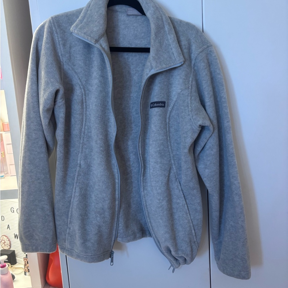 Columbia Light Gray Fleece Jacket